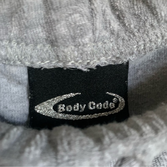 GRAY TERRYCLOTH SHORTS - Picture 4 of 4